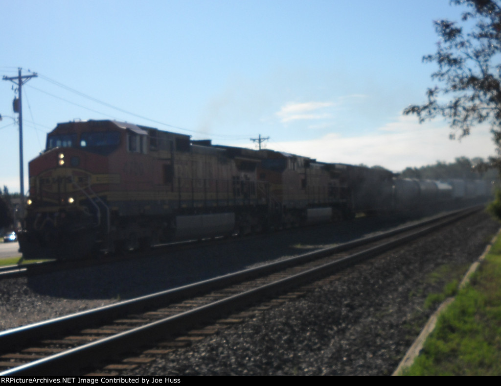 BNSF 4750 West